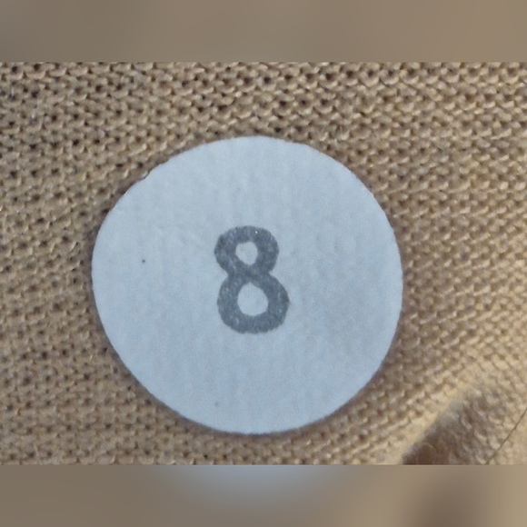 Lululemon Scoop Neck Tank
 Wee Are From Space Coal Fossil / Fossil - Picture 7 of 7